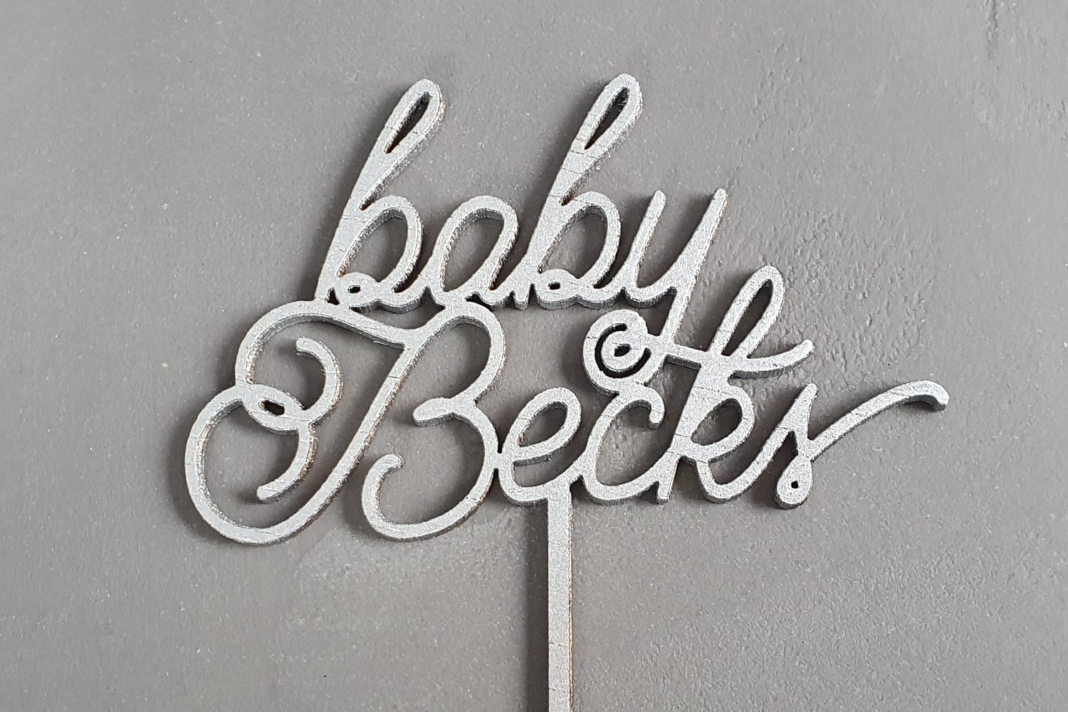Taarttopper baby '(achter)naam' voor gender reveal party of geboortetaart - Afbeelding 3
