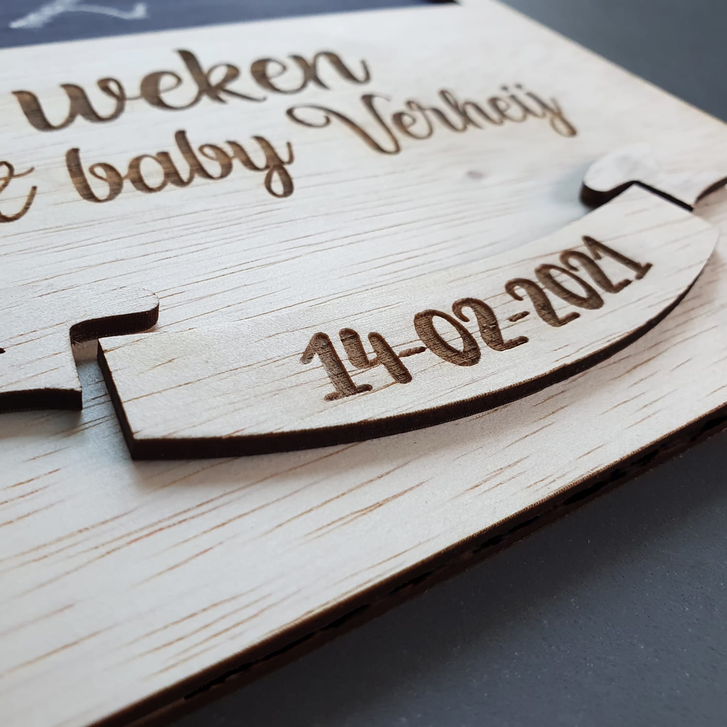 Gepersonaliseerd houten aftelbord: aftellen tot uitgerekende datum zwangerschap - Afbeelding 3