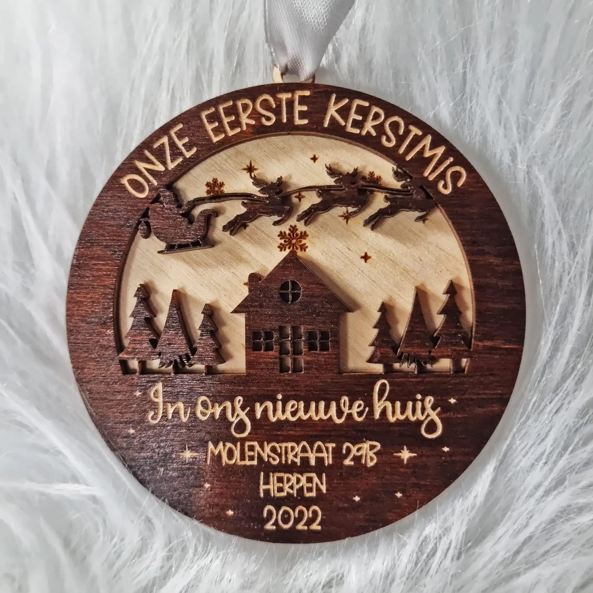 kerstbal nieuw huis adres