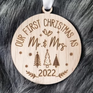 Houten kersthanger 'first Christmas as Mr & Mrs'
